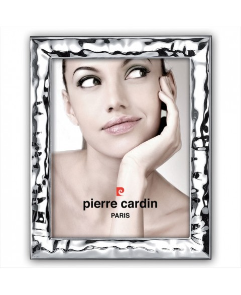 P. FOTOS PIERRE CARDIN...